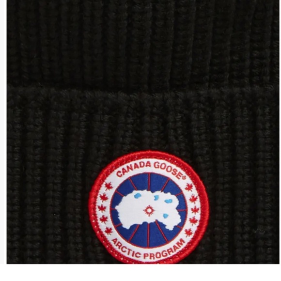 Canada Goose Arctic Disc Ribbed Toque Beanie main image 8